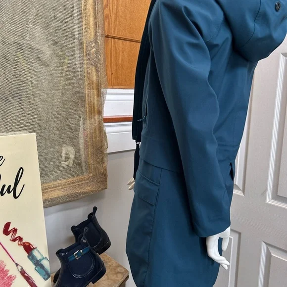 Lululemon!! - Picture 9 of 14